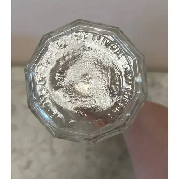 Vintage antique round Vodka cut glass decanter - Picture 4 of 8